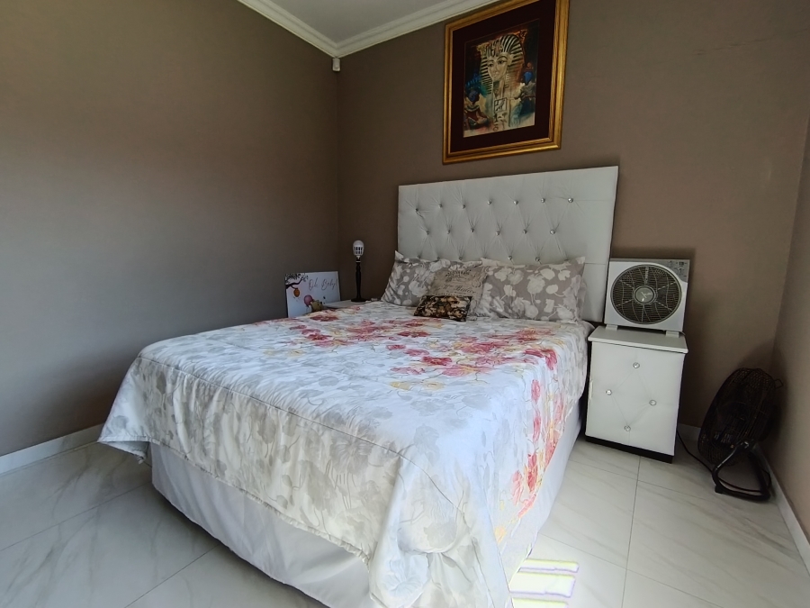3 Bedroom Property for Sale in Wavecrest Eastern Cape
